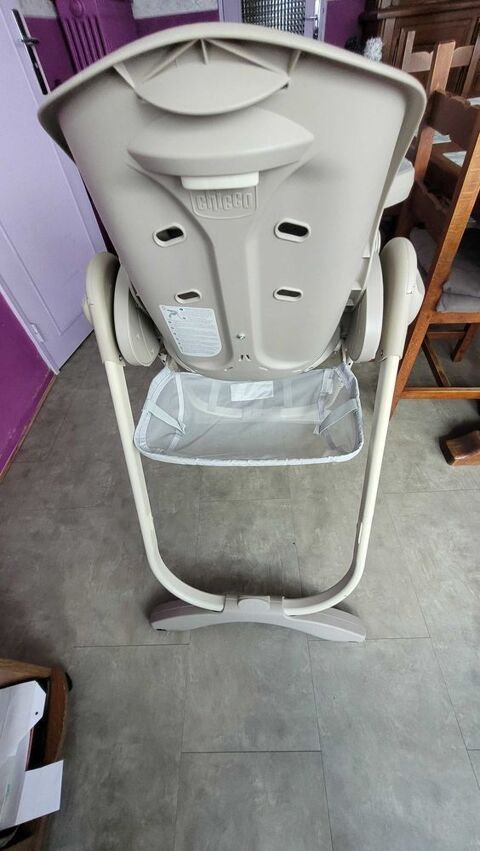 chaise enfant 49 Amnéville (57)