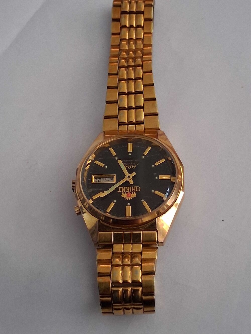 montre m&eacute;canique fonctionne Bijoux et montres