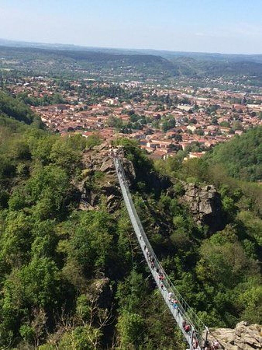   Gte avec piscine face  la montagne Noire Midi-Pyrnes, Pont-de-Larn (81660)