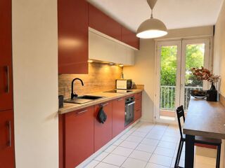  Appartement � vendre 5 pi�ces 97 m�