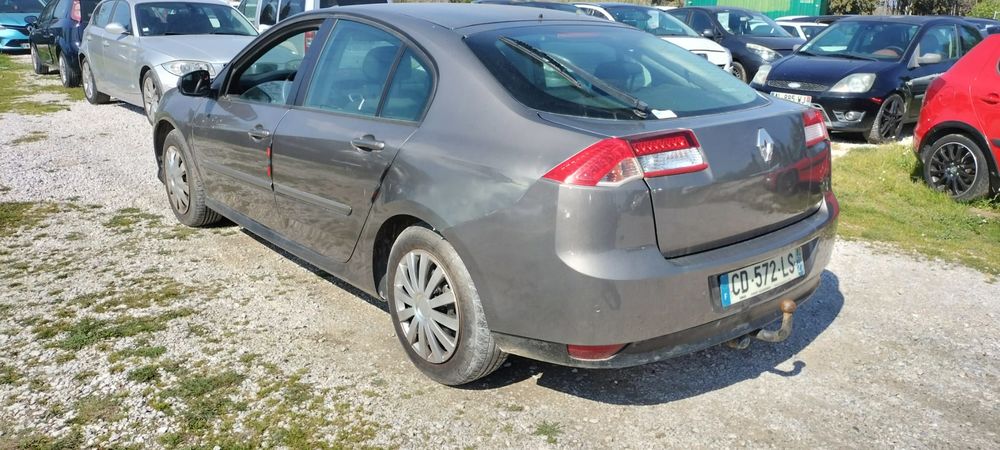 Laguna III 2.0 dCi 150 Dynamique 2008 occasion 66000 Perpignan