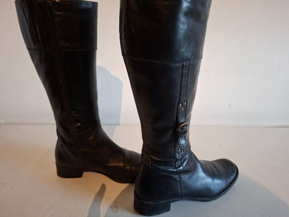 Bottes cuir P. 40 Chaussures