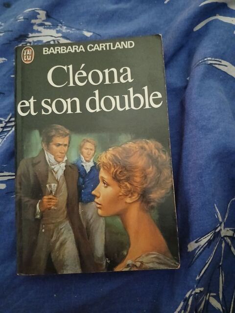 LIVRE CLEONA ET SON DOUBLE 3 Triel-sur-Seine (78)