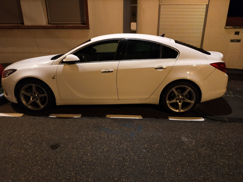 Opel insignia 2.0 CDTI - 160 FAP EcoFLEX Cosmo