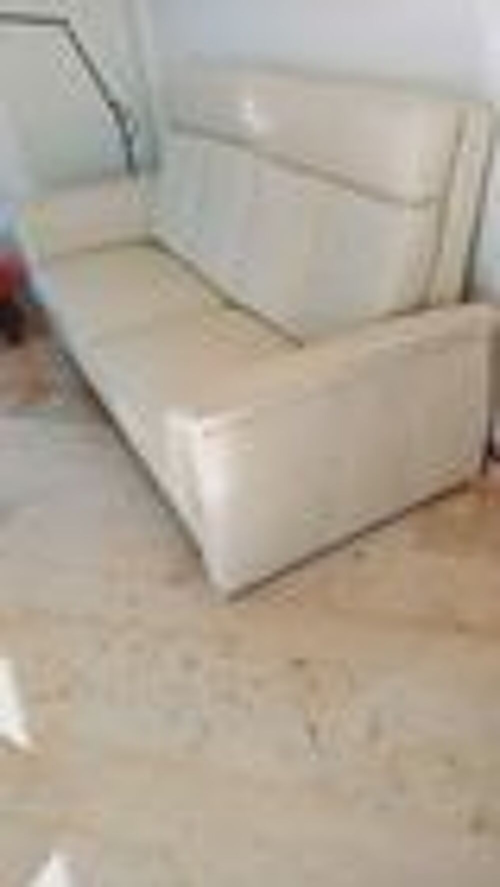 Canap&eacute; et fauteuil en cuir Meubles