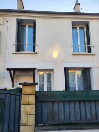 Maison 5 pièces 90 m² · à Saint-Ouen-l'Aumône · 90 m² · 240 000 €