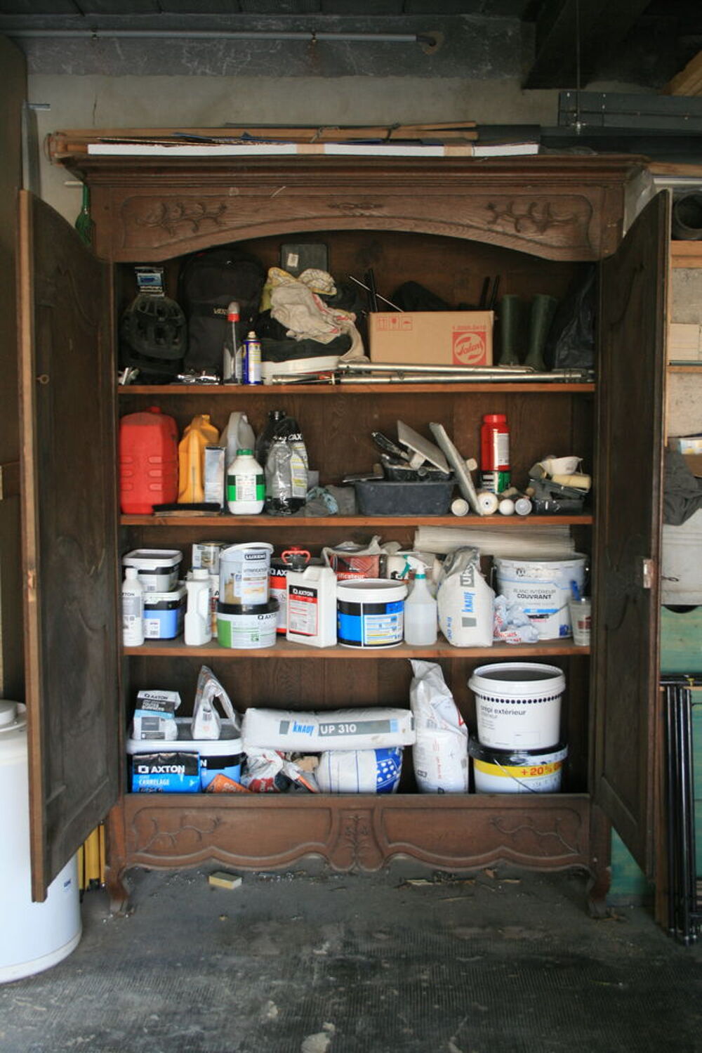 Grande vieille armoire Meubles