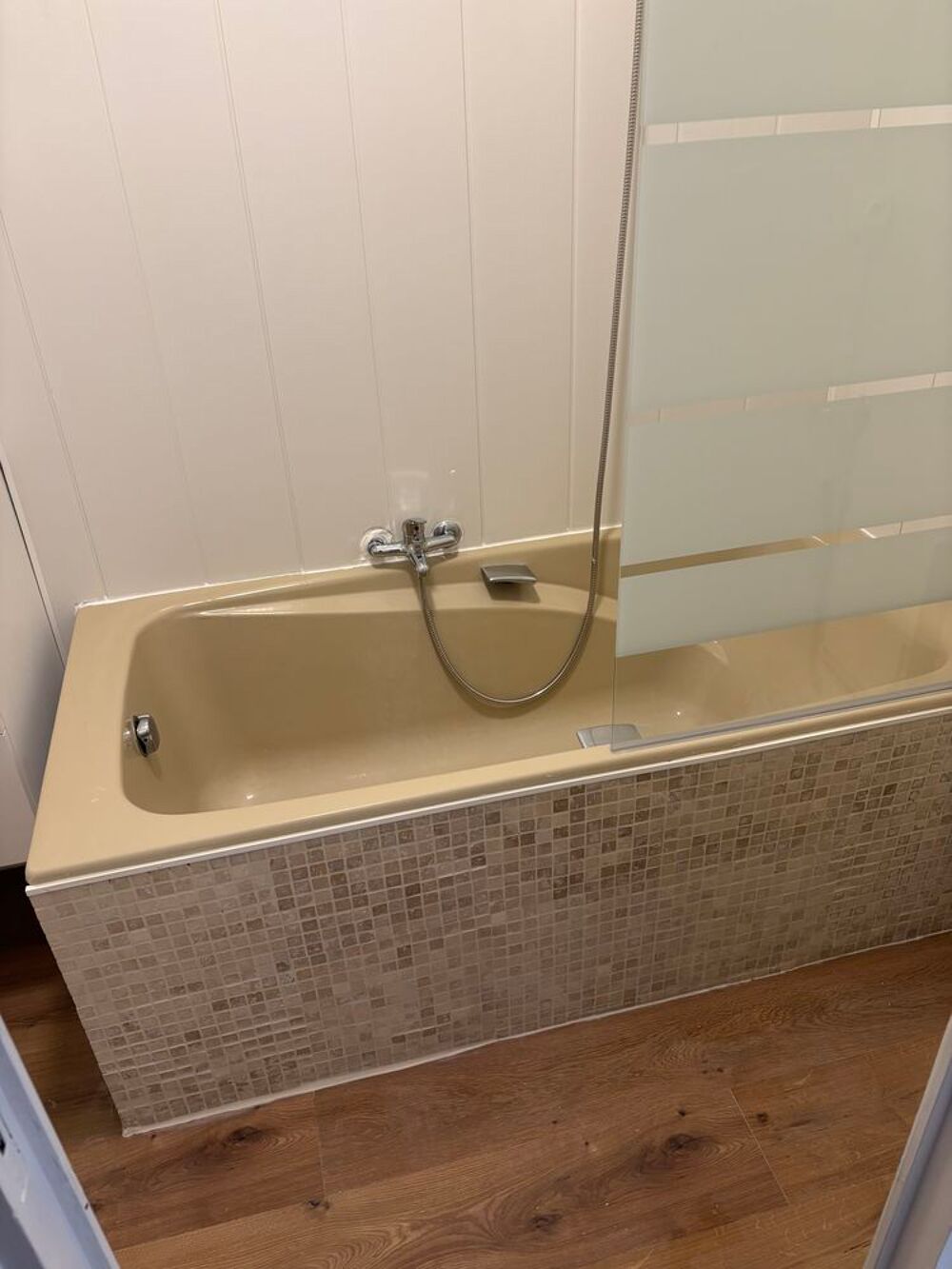 Location Appartement APPARTEMENT A GONFARON Gonfaron
