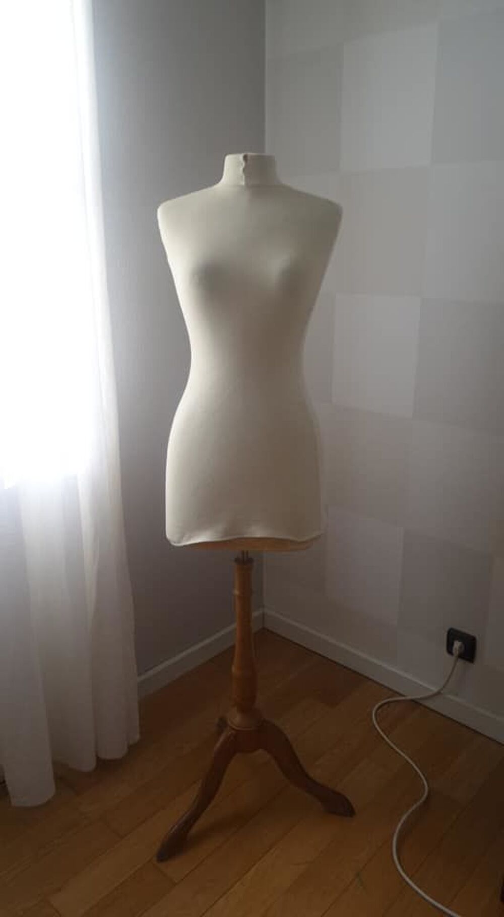 Manequin de couture ou pas Meubles