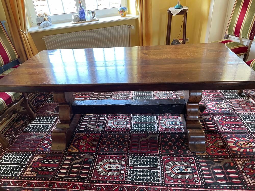 Table monast&egrave;re Meubles