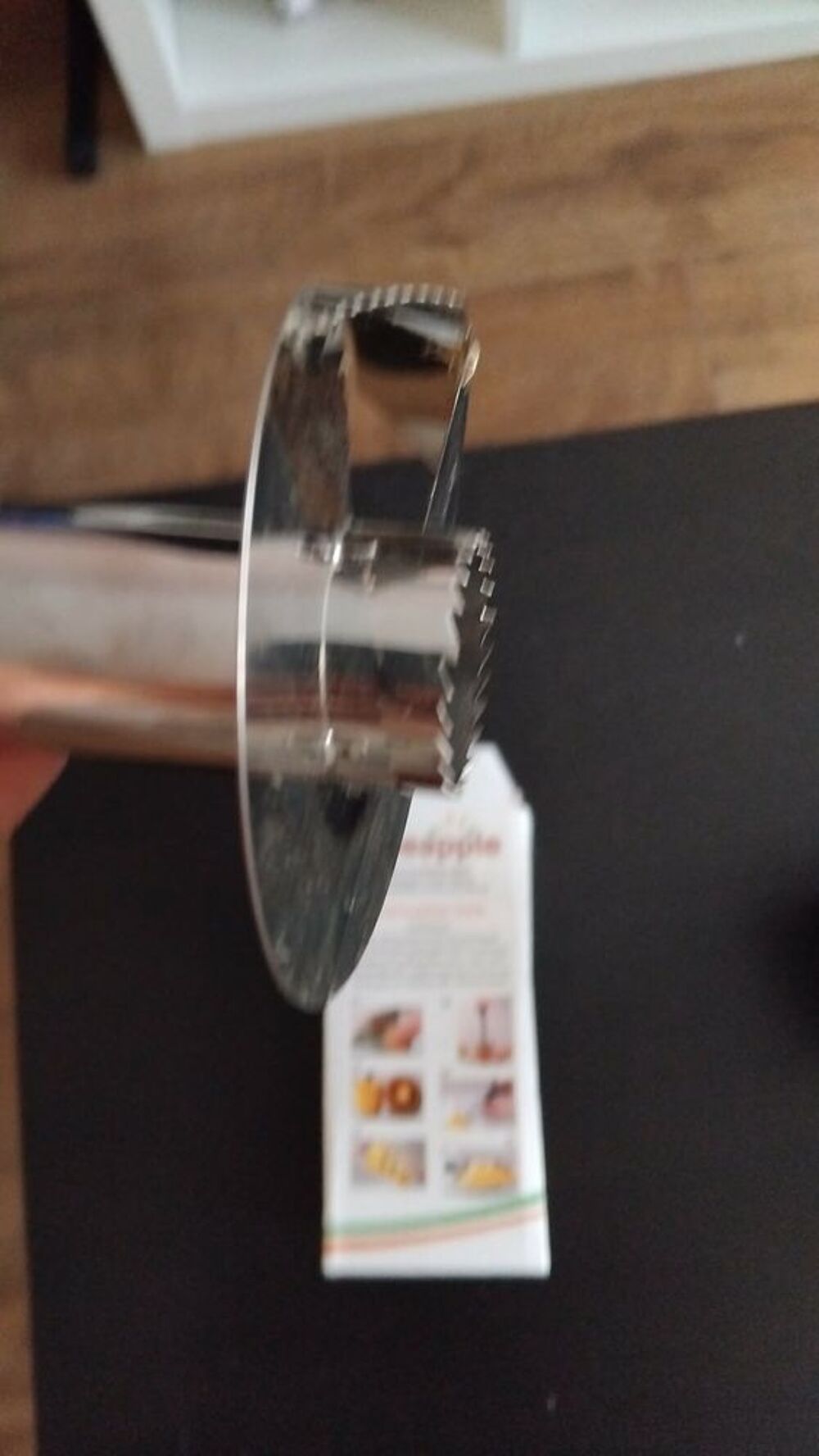 decoupe d ananas tres peu servi Electroménager