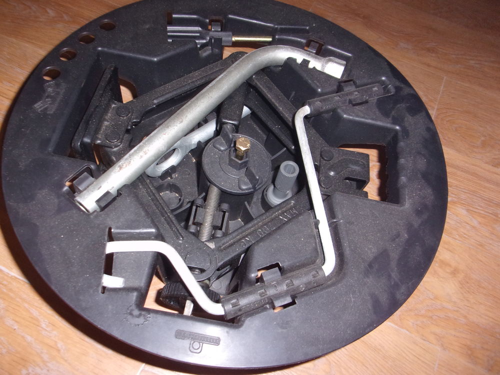 Kit pour roue de secour Bricolage