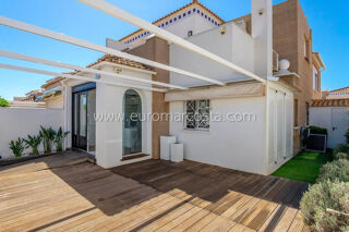  Chalet � vendre 3 pi�ces 95 m� Torrevieja