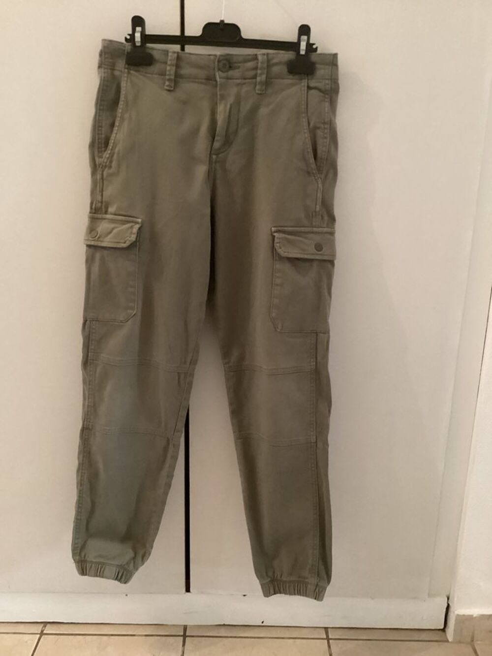 Lot 2 pantalons cargo Vêtements