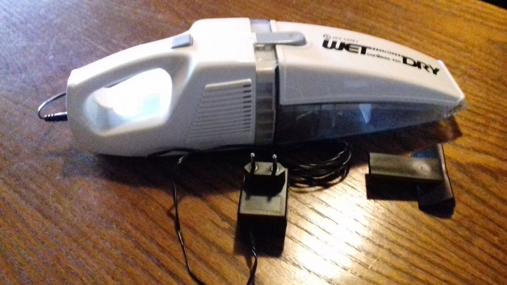 aspirateur rechargeable Electroménager