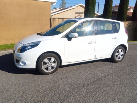 Renault Sc&eacute;nic III 2010 occasion Bron 69500
