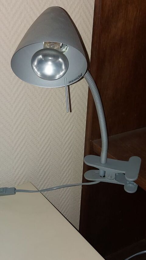 4 lampes identiques 15 Fontenay-aux-Roses (92)