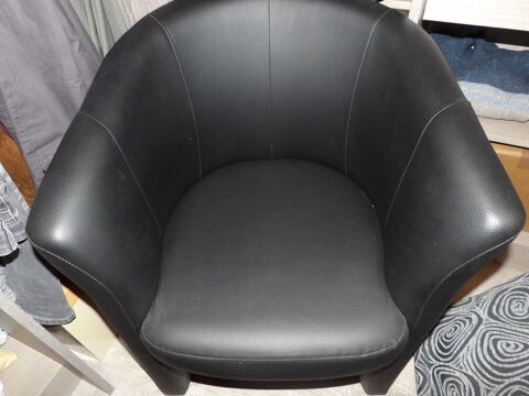 deux fauteuil club noir Sallertaine (85)