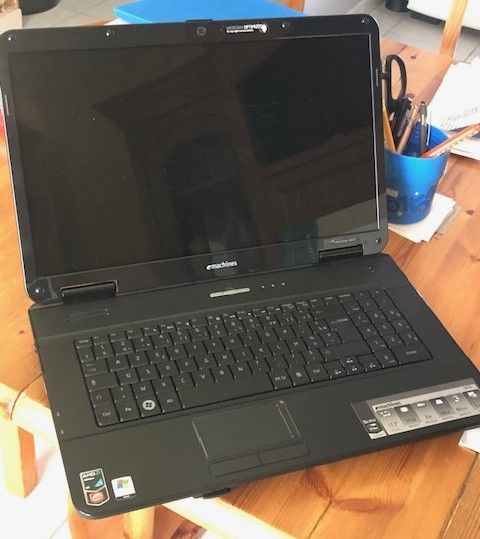 PC PORTABLE 15 Bouray-sur-Juine (91)