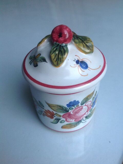 BOITE FAIENCE DE MALICORNE SIGN� �MILE TESSIER Envoi possibl 17 Tr�gunc (29)