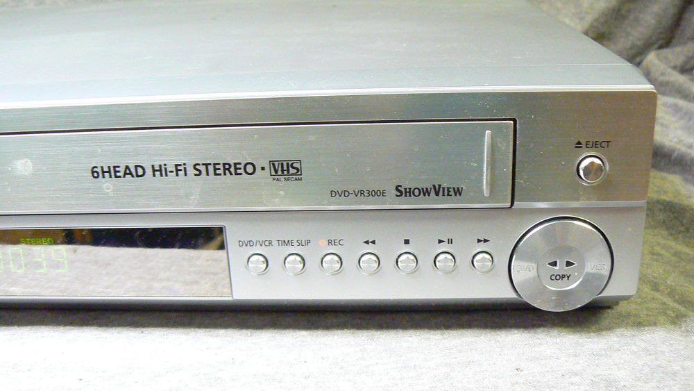 Samsund DVD-VHS DVD-VR300E Photos/Video/TV