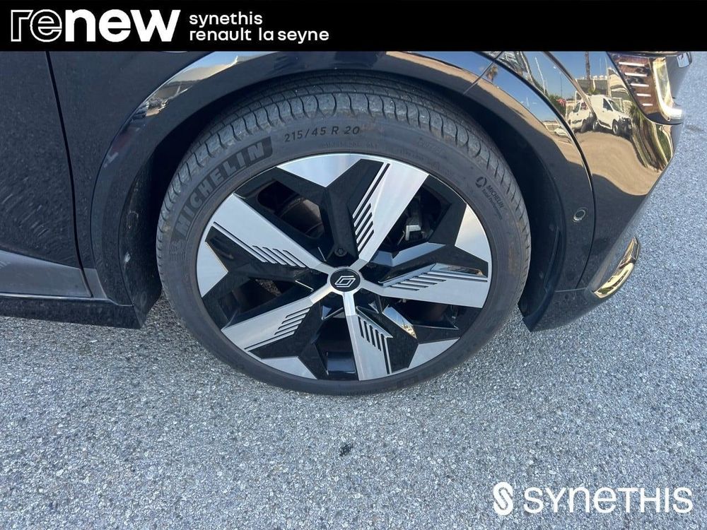 M&eacute;gane Megane E-Tech EV60 220 ch super charge Techno 2023 occasion 83500 La Seyne-sur-Mer