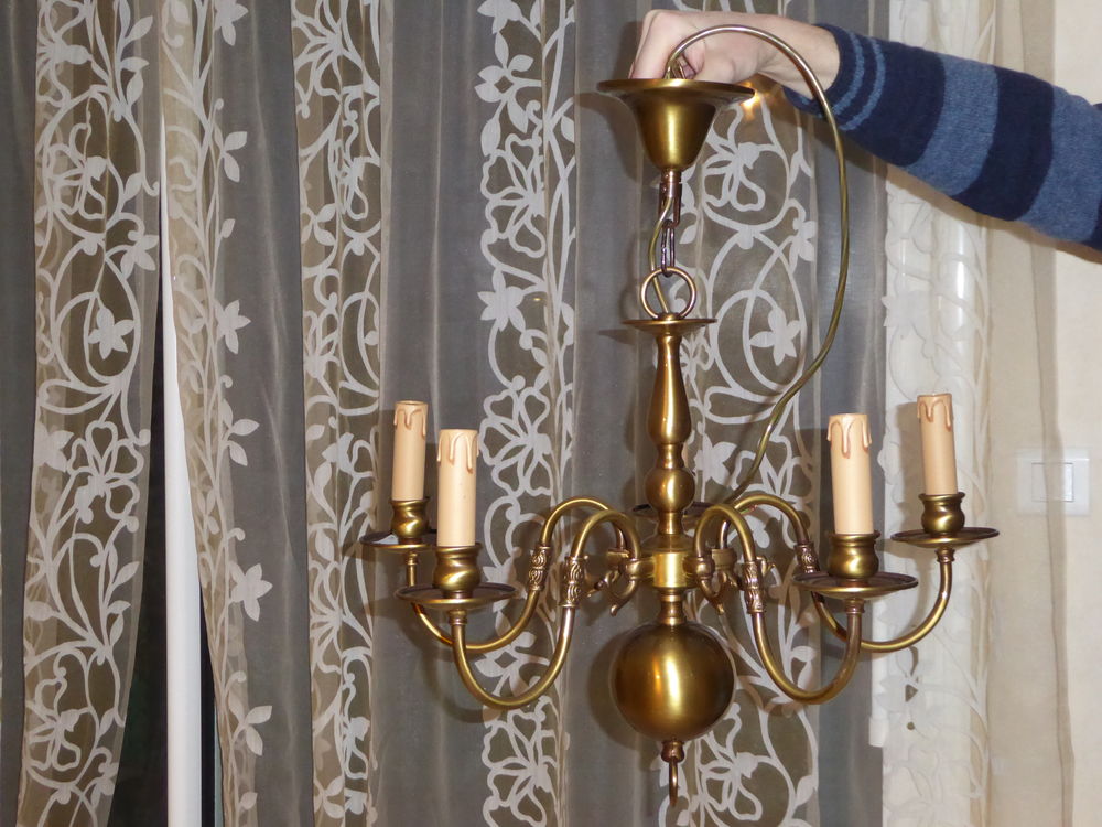 Lustre flamand NEUF en laiton Décoration