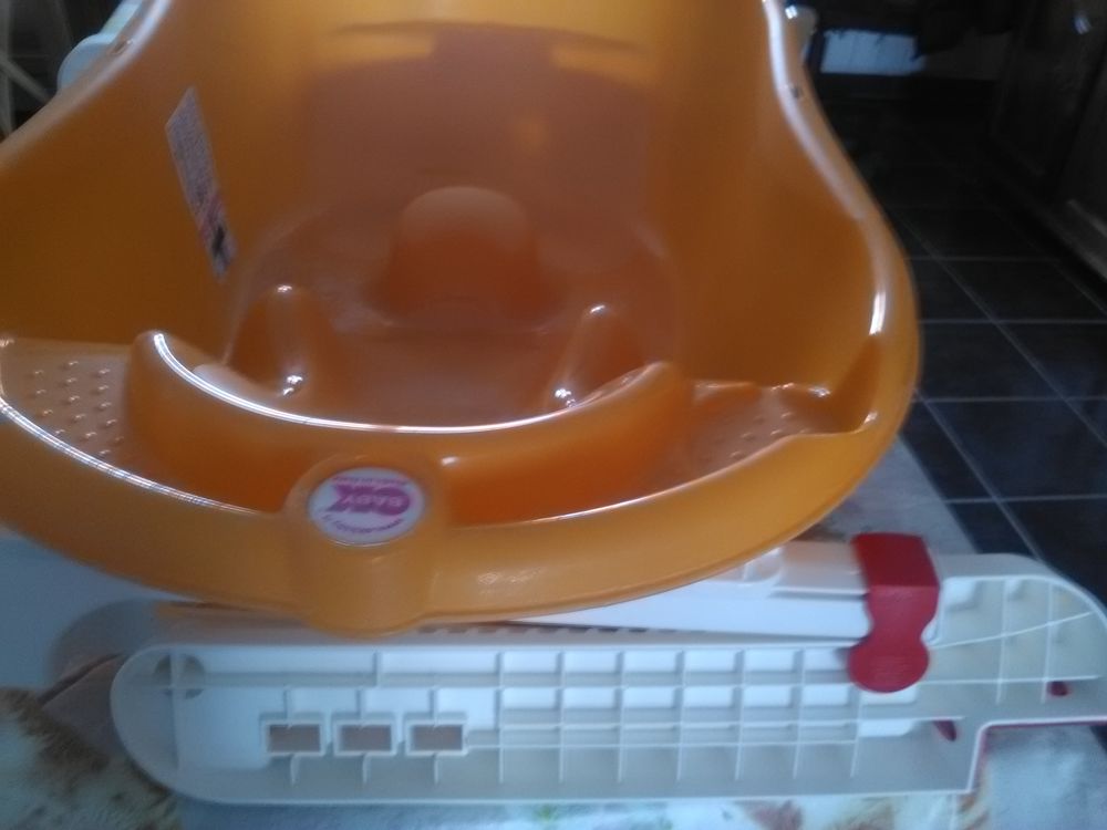 BAIGNOIRE POUR BEBE AVEC SUPPORT IK BABY Puriculture