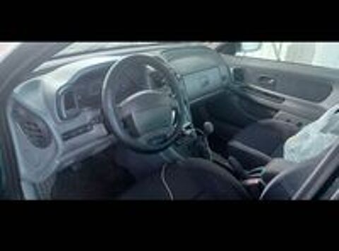 Laguna 1.8i 16V Pack 2000 occasion 95000 Cergy