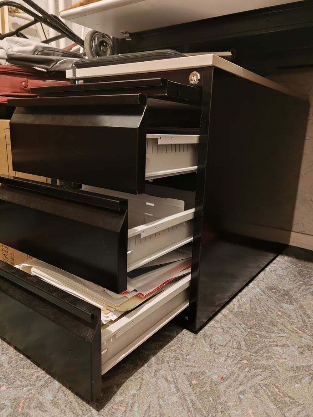 Bureau professionnel + caisson - Ex-bureaux parisiens Meubles