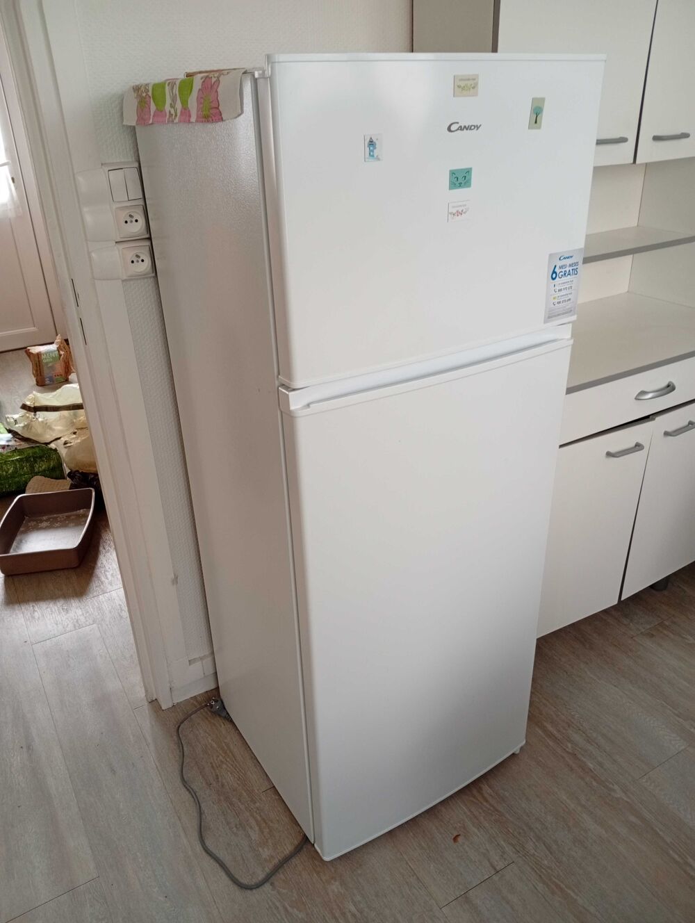 frigidaire Candy ann&eacute;e 2002 en tr&egrave;s bon &eacute;tat Electroménager