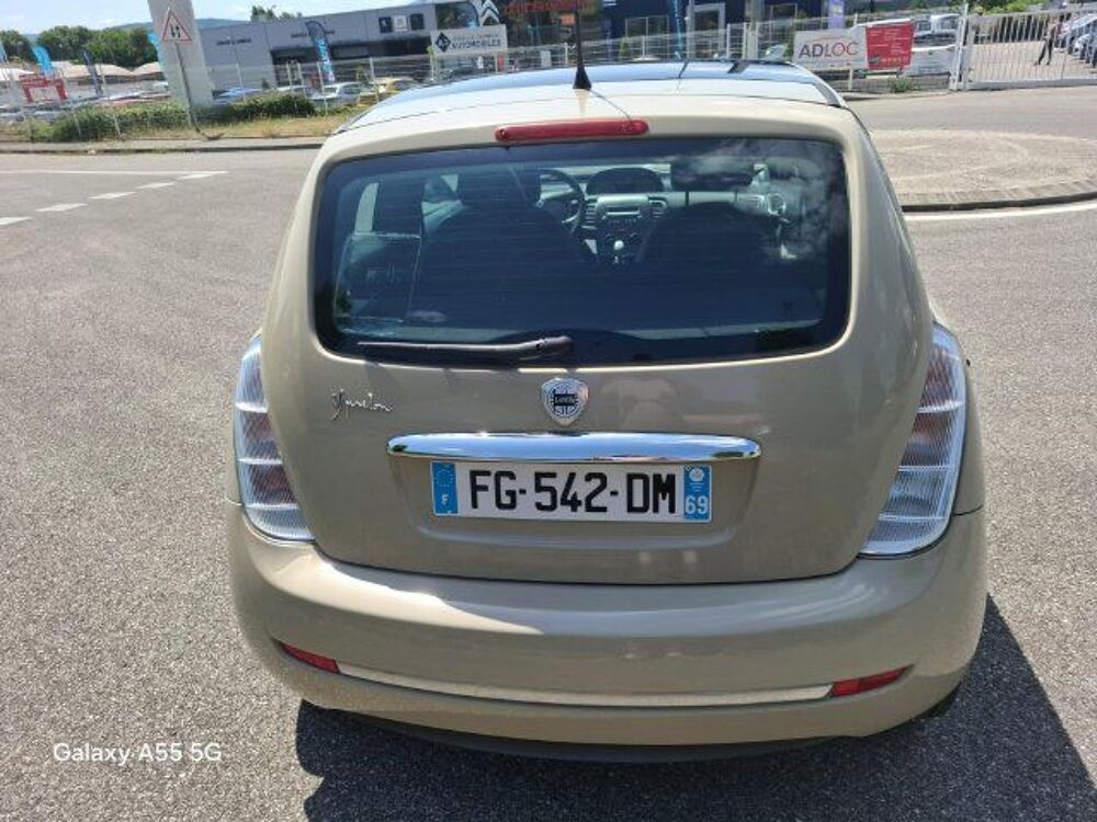 Ypsilon 1.2 8v Oro 2007 occasion 69320 Feyzin
