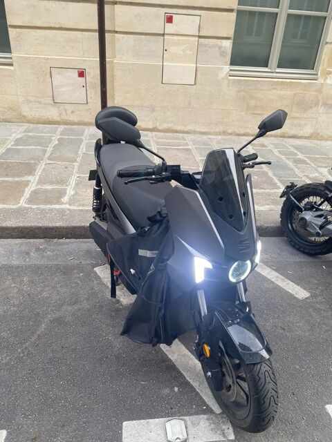 Scooter Scooter 2022 occasion Paris 75008