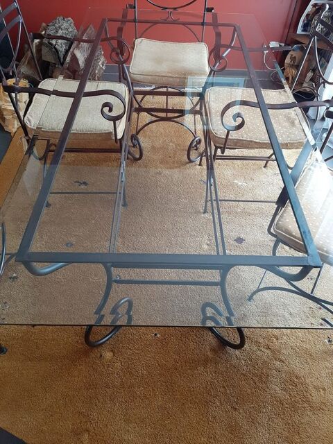 Set table rectangulaire avec 6 chaises 299 Savigny-le-Temple (77)