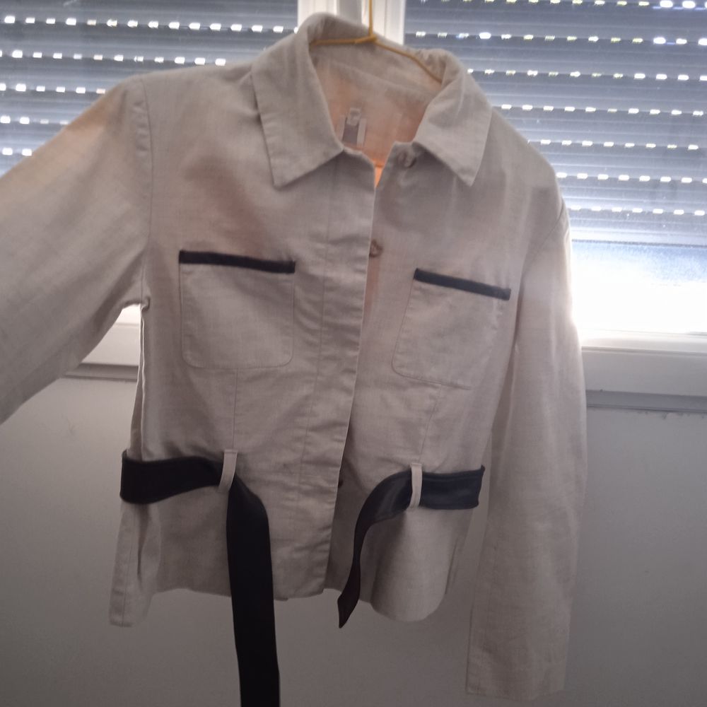  veste de type tailleur fermeture bouton, &eacute;cru, ceinture mar Vêtements