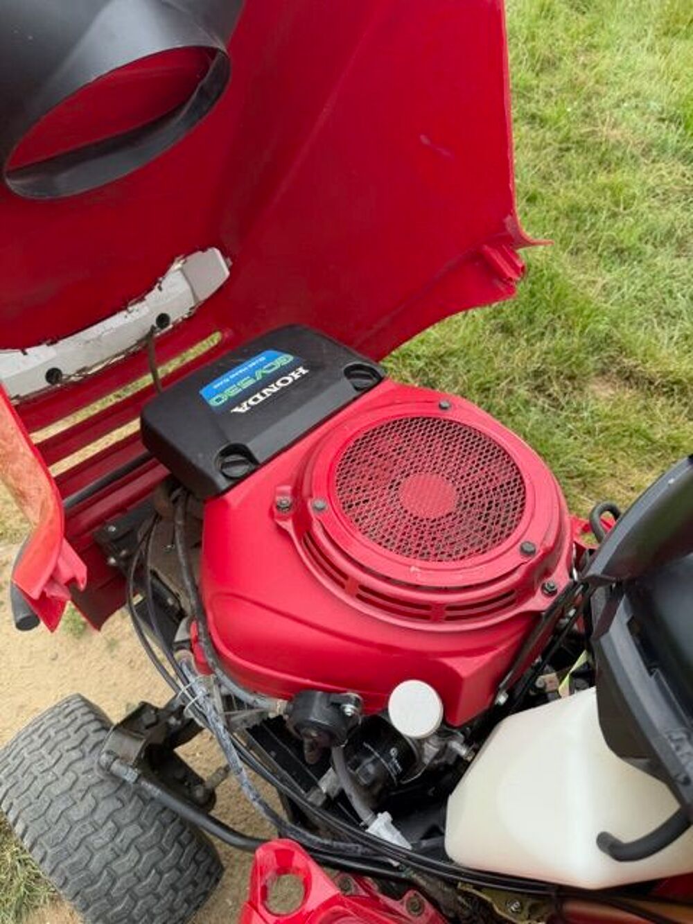 Tracteur tondeuse honda hf2417 reconditionn&eacute; Jardin