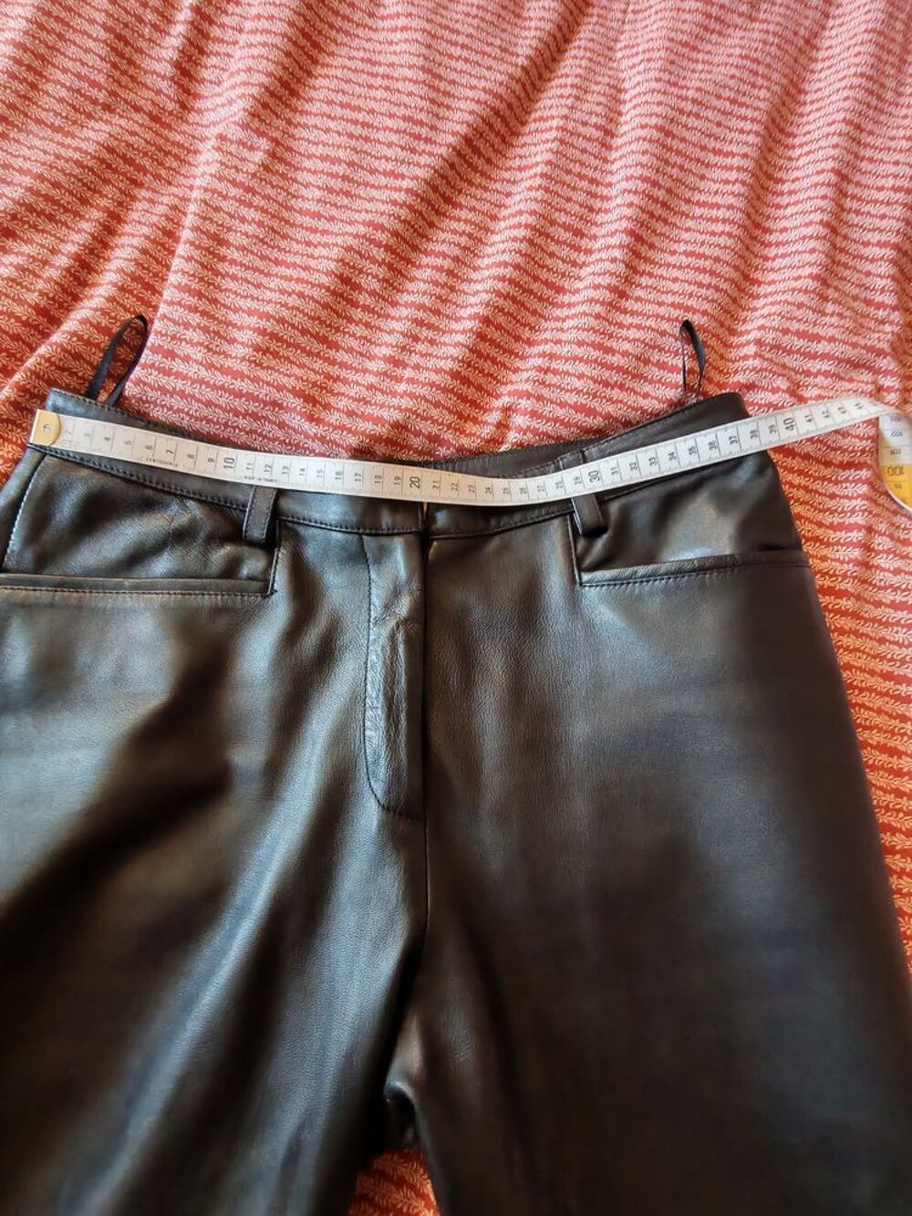 Pantalon femme cuir noir marque inspirations T 40 Vêtements
