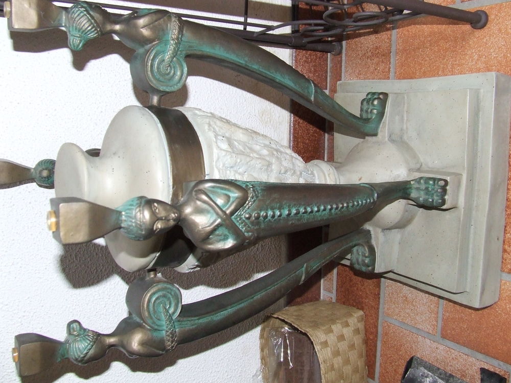 Table gueridon Meubles