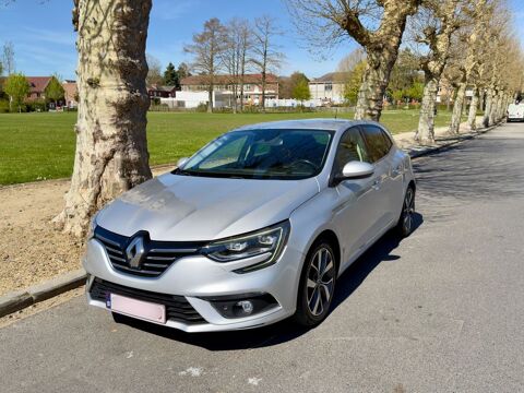 Renault Megane IV M&eacute;gane IV Berline TCe 130 Energy Limited 2018 occasion Bruxelles, Belgique 