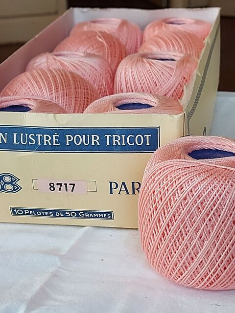 Pelotes de COTON LUSTR� Cartier-Bresson / Saumon n�8717 25 Saint-Denis (93)