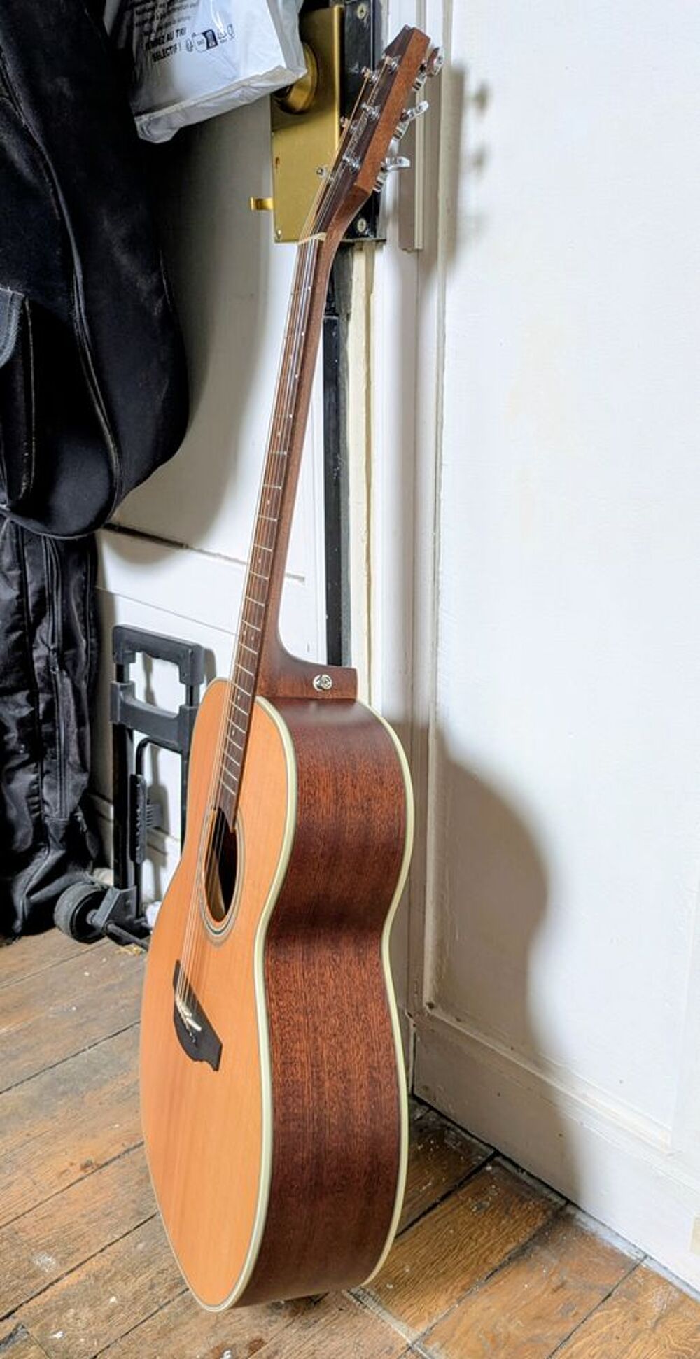 Takamine GN20-NS (Natural Satin) guitare folk Instruments de musique