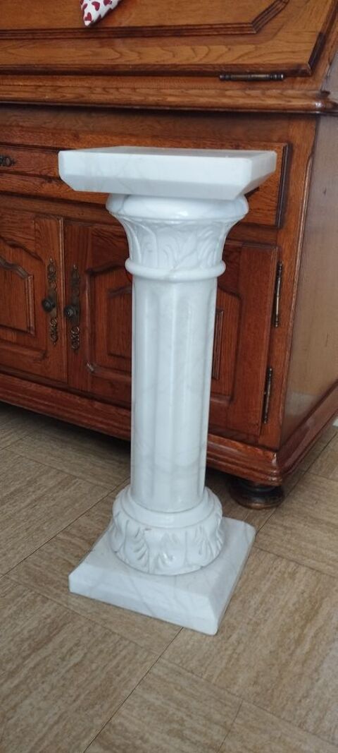 Colonne albtre 100 Ribiers (05)