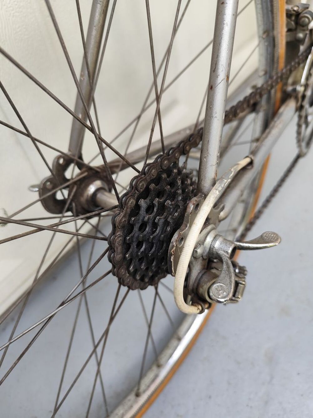V&eacute;lo gar&ccedil;onnet Vélos