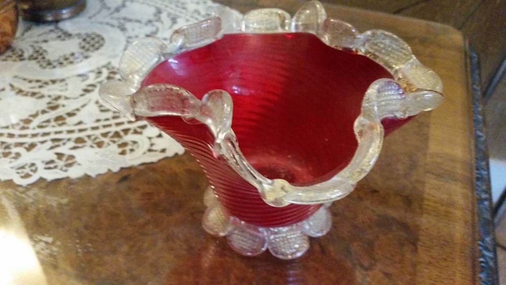 Vase cristal Murano rouge et or Décoration