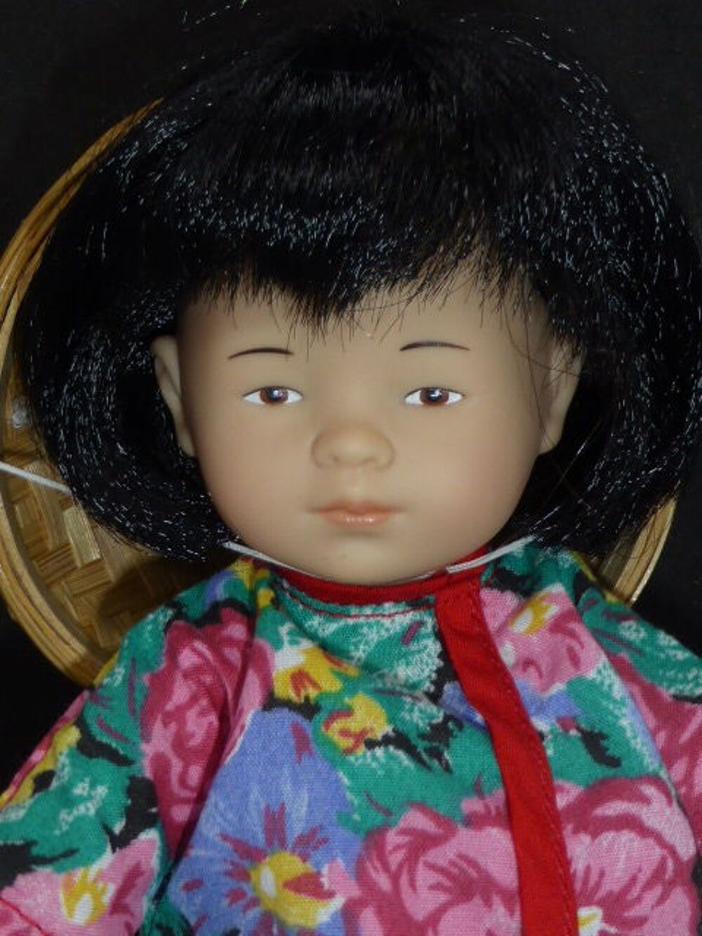 Corolle poup&eacute;e mini corolline asiatique 1996 Jeux / jouets