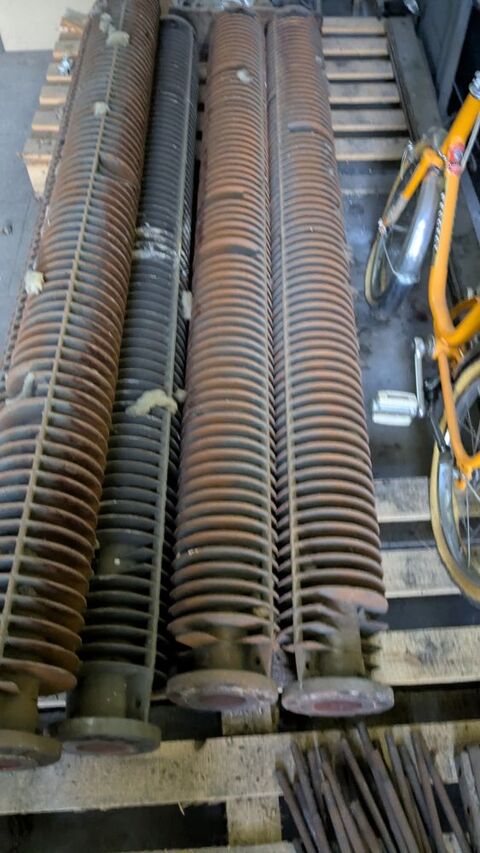 RADIATEURS INDUSTRIEL ANCIENS Coubon (43)