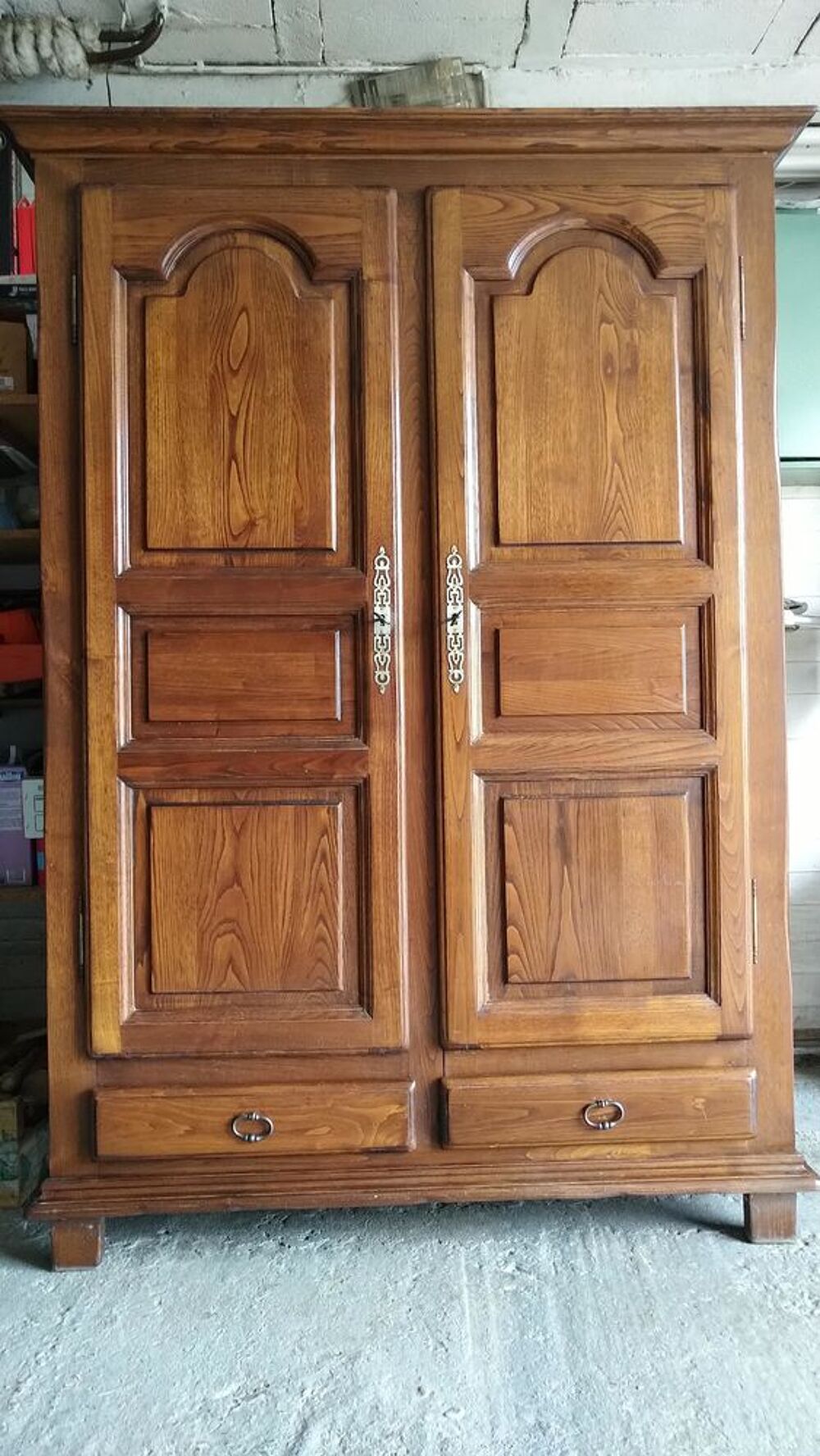 ARMOIRE EN CH&Euml;NE Meubles