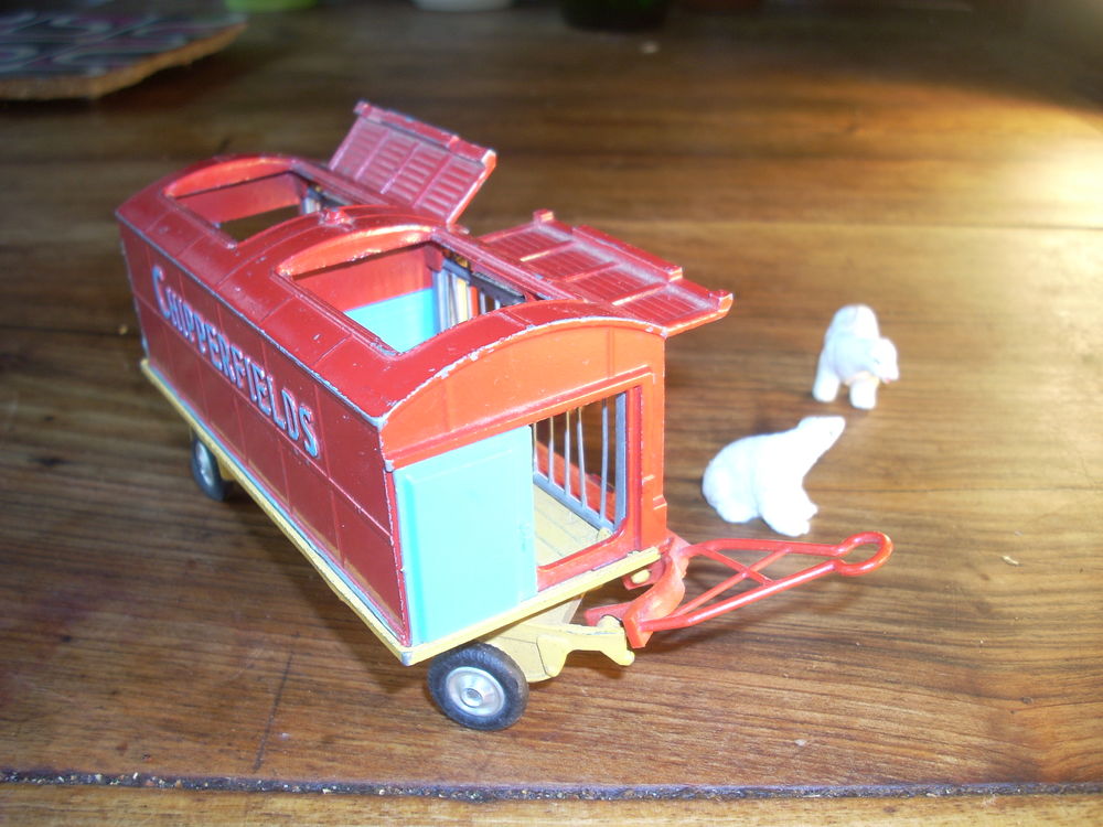 CORGI TOYS REMORQUE CAGE avec deux lion, deux ours Jeux / jouets