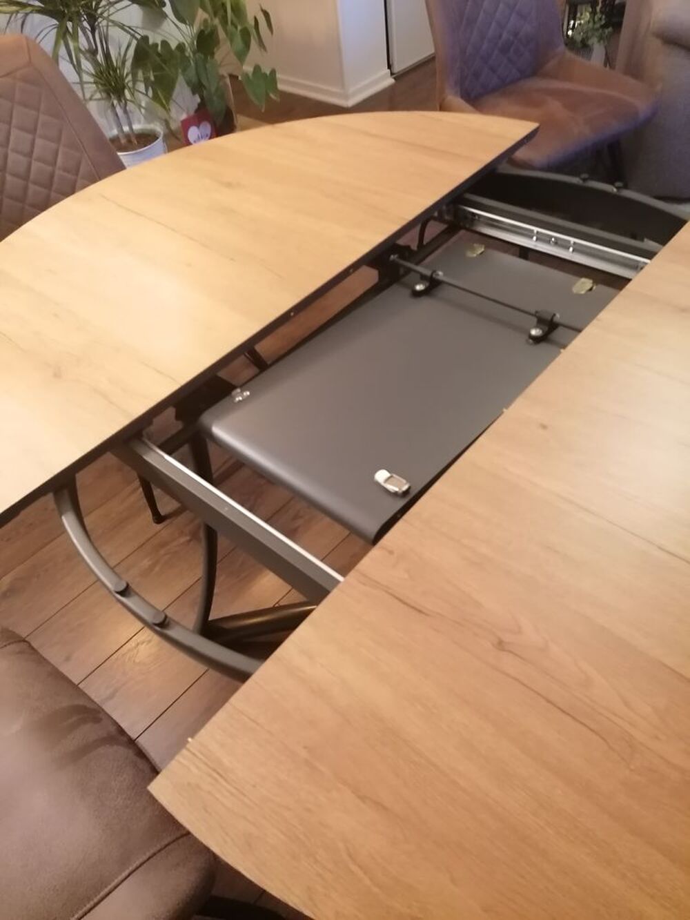 Table ronde une rallonge Meubles