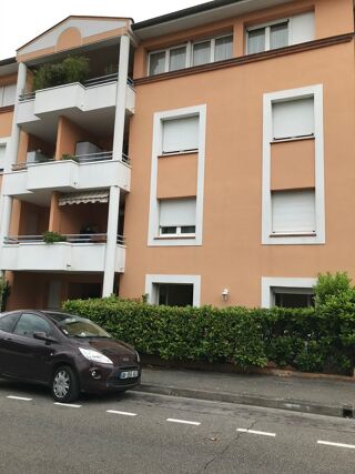  Appartement à louer 2 pièces 40 m²